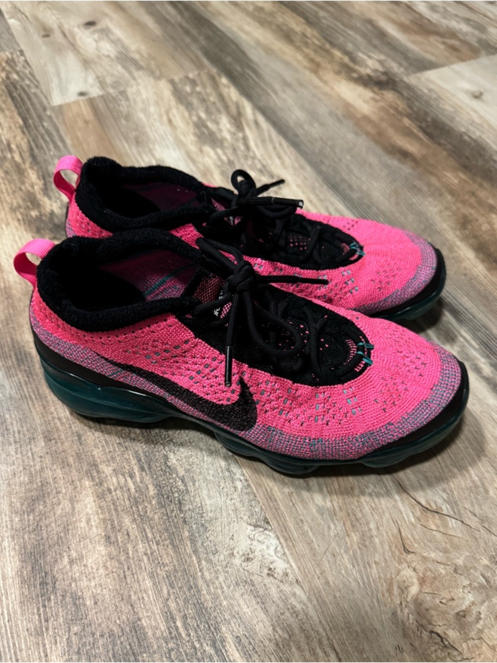 Nike Women's Flyknit Vapormax 2023 size 7.5